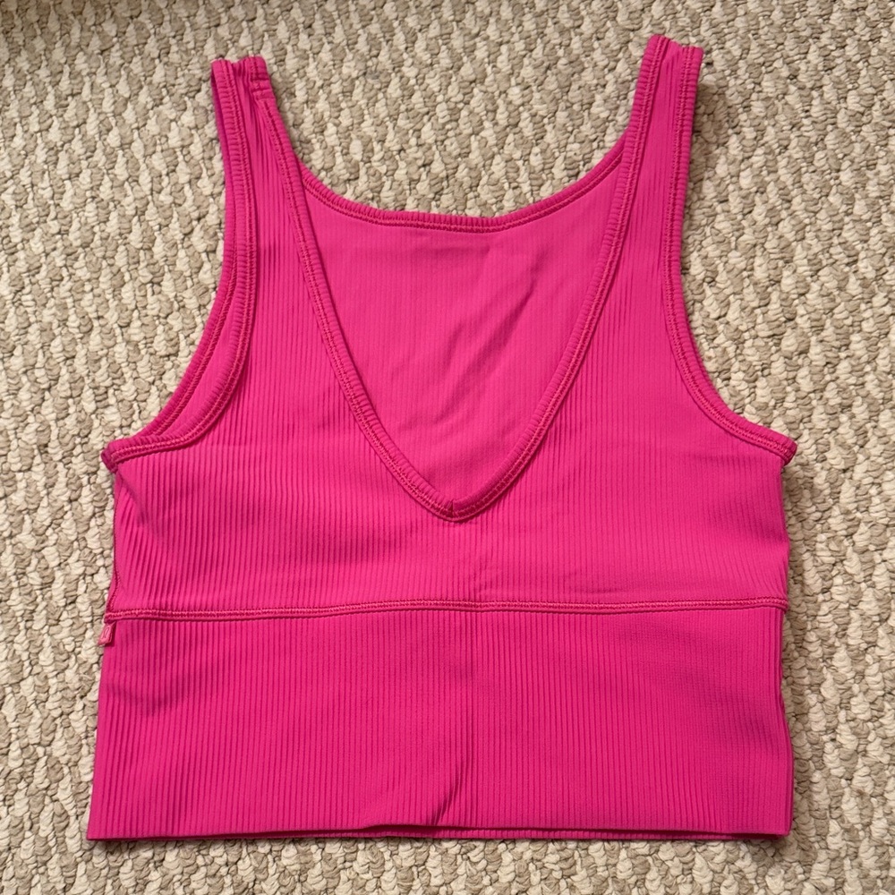 Lululemon pink cropped top